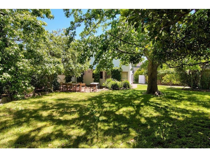 77 Wimborne Avenue, Mount Eliza VIC 3930