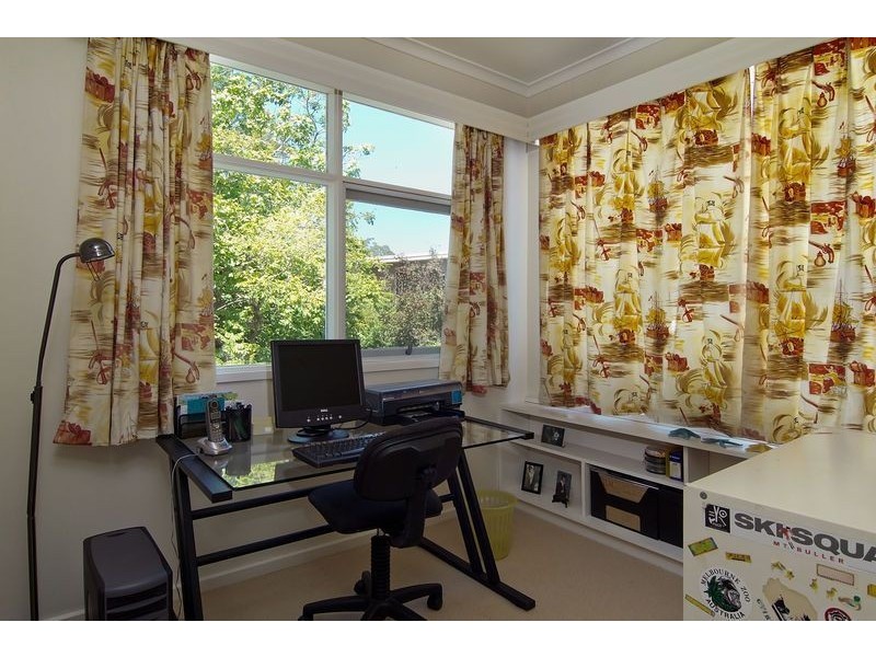 77 Wimborne Avenue, Mount Eliza VIC 3930