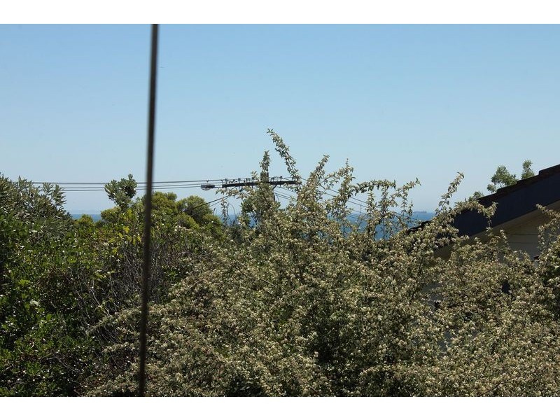 77 Wimborne Avenue, Mount Eliza VIC 3930