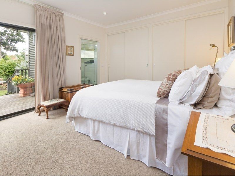 35 Fleetwood Crescent, Frankston South VIC 3199