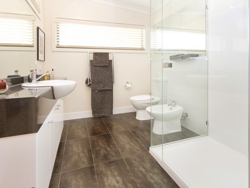 35 Fleetwood Crescent, Frankston South VIC 3199