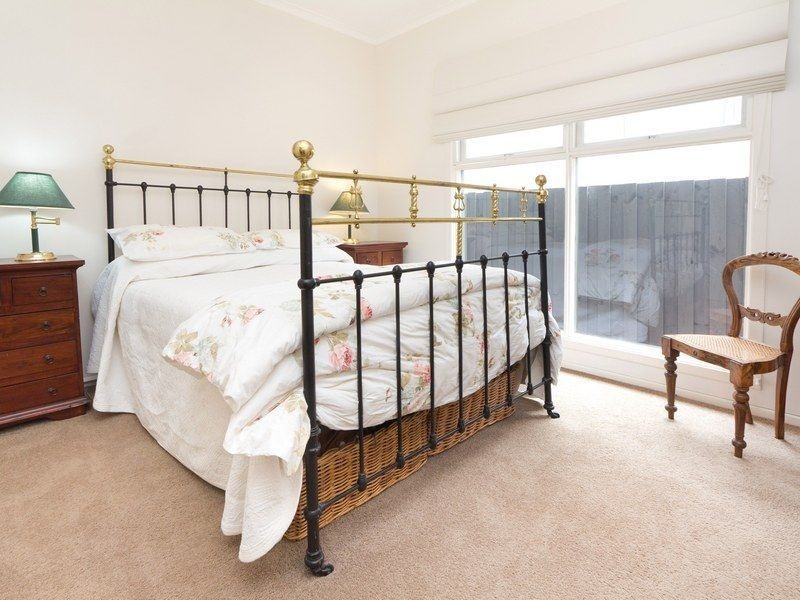 35 Fleetwood Crescent, Frankston South VIC 3199