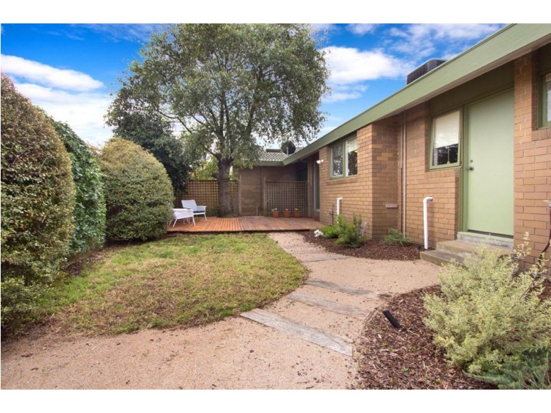 2/11 Coonara Avn, Mount Eliza VIC 3930