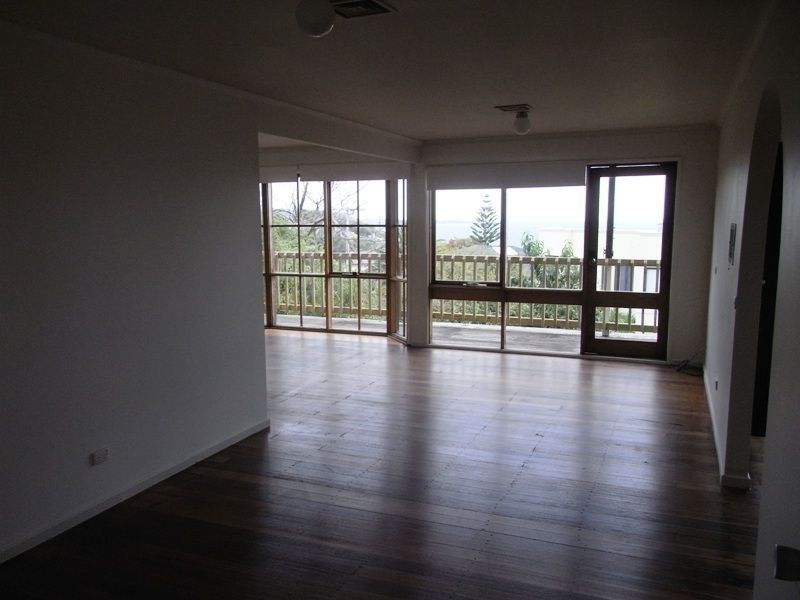 28 Kunyung Road, Mount Eliza VIC 3930