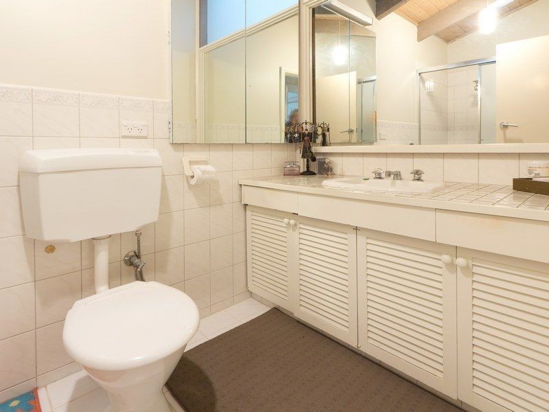 1 Allambi Court, Mount Eliza VIC 3930