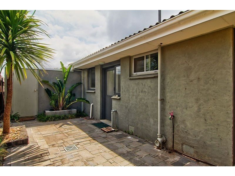 2/9 Leicester Avenue, Mount Eliza VIC 3930