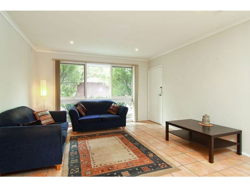 2/9 Leicester Avenue, Mount Eliza VIC 3930
