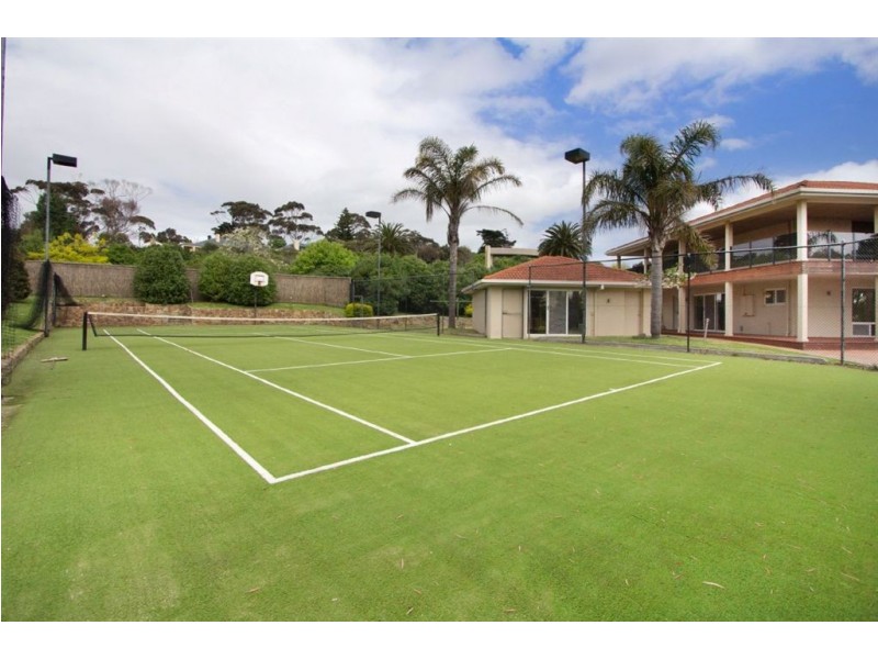61 Williams Road, Mount Eliza VIC 3930