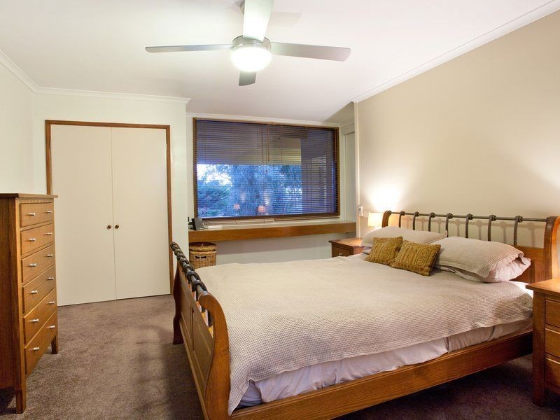 31 Quinns Parade, Mount Eliza VIC 3930