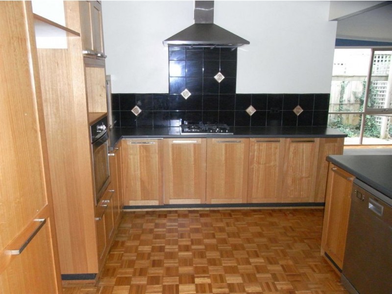 34 Mohilla Street, Mount Eliza VIC 3930