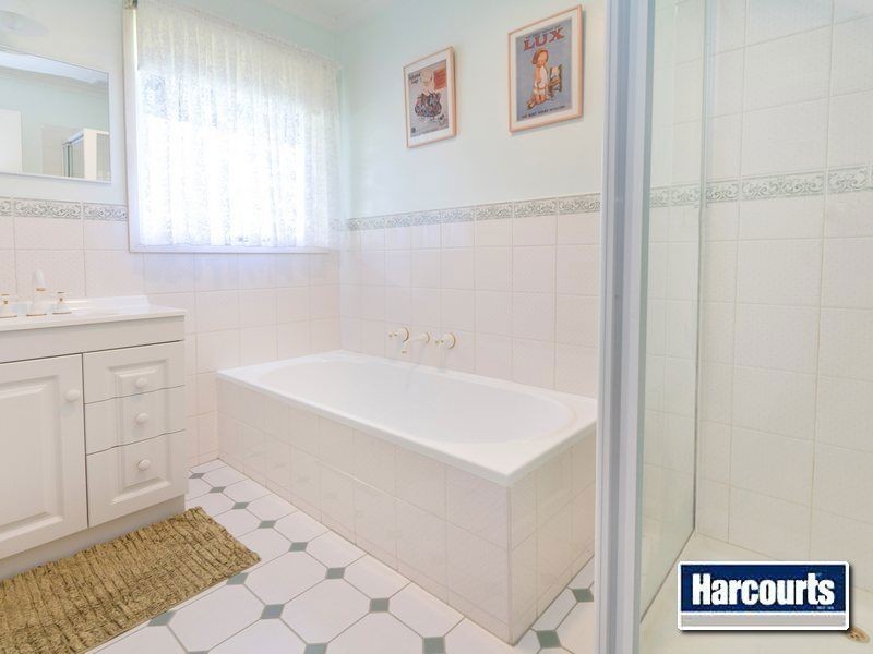 10 Mohilla Street, Mount Eliza VIC 3930