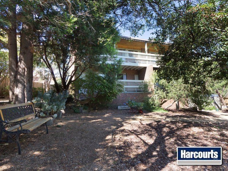 10 Mohilla Street, Mount Eliza VIC 3930