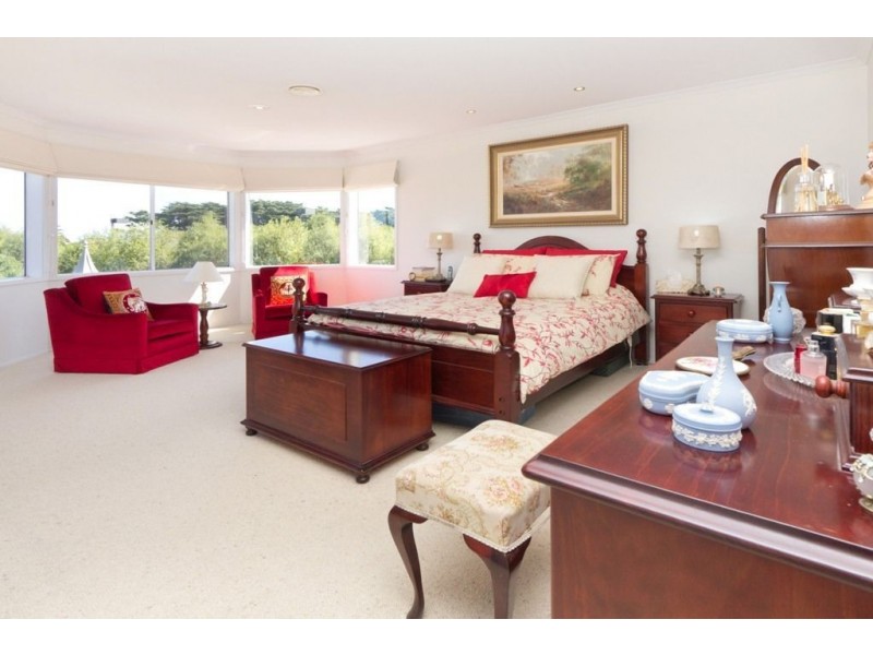 5 Williams Road, Mount Eliza VIC 3930