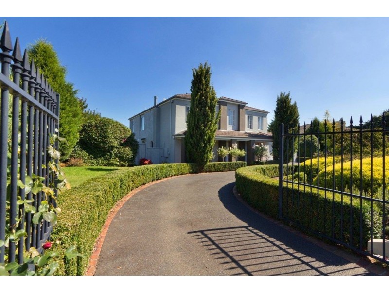 5 Williams Road, Mount Eliza VIC 3930