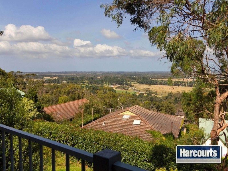 12 Brighton Crescent, Mount Eliza VIC 3930