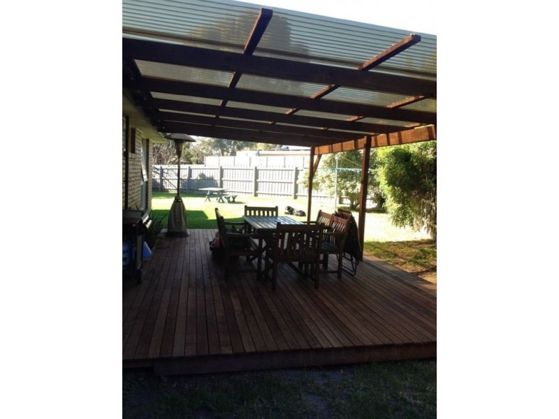 18 Warana Way, Mount Eliza VIC 3930