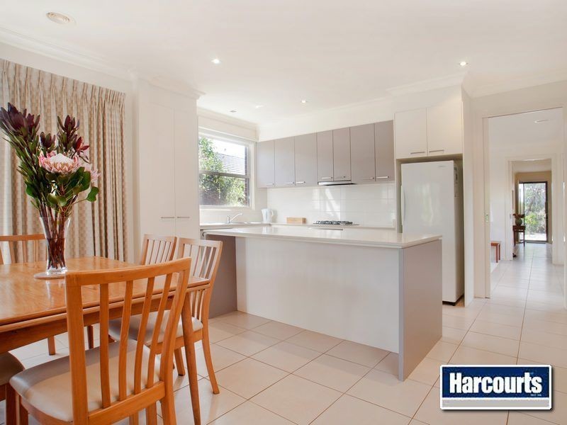 6 Leicester Avenue, Mount Eliza VIC 3930