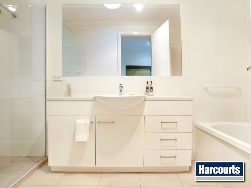 6 Leicester Avenue, Mount Eliza VIC 3930