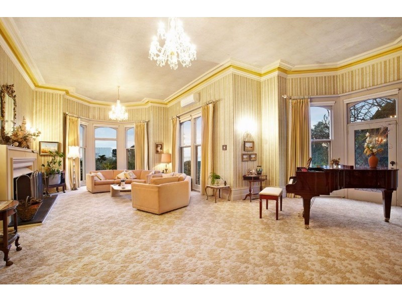 16 Yamala Drive, Frankston South VIC 3199