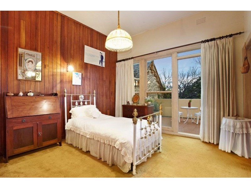 16 Yamala Drive, Frankston South VIC 3199