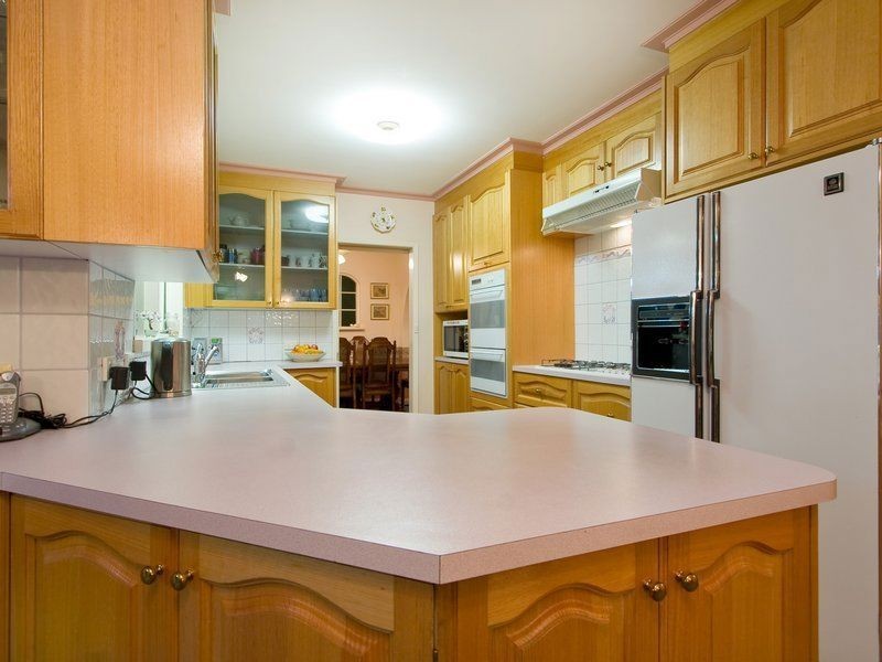 8 Bellbird Road, Mount Eliza VIC 3930