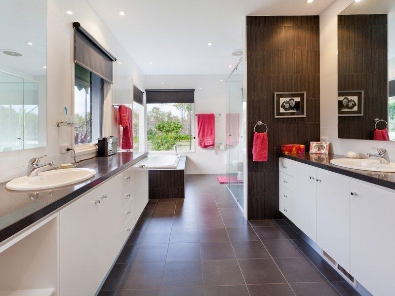 40 Old Mornington Road, Mount Eliza VIC 3930