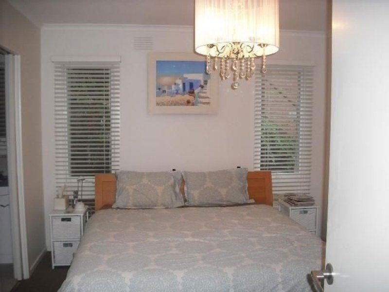 17 Brighton Crescent, Mount Eliza VIC 3930