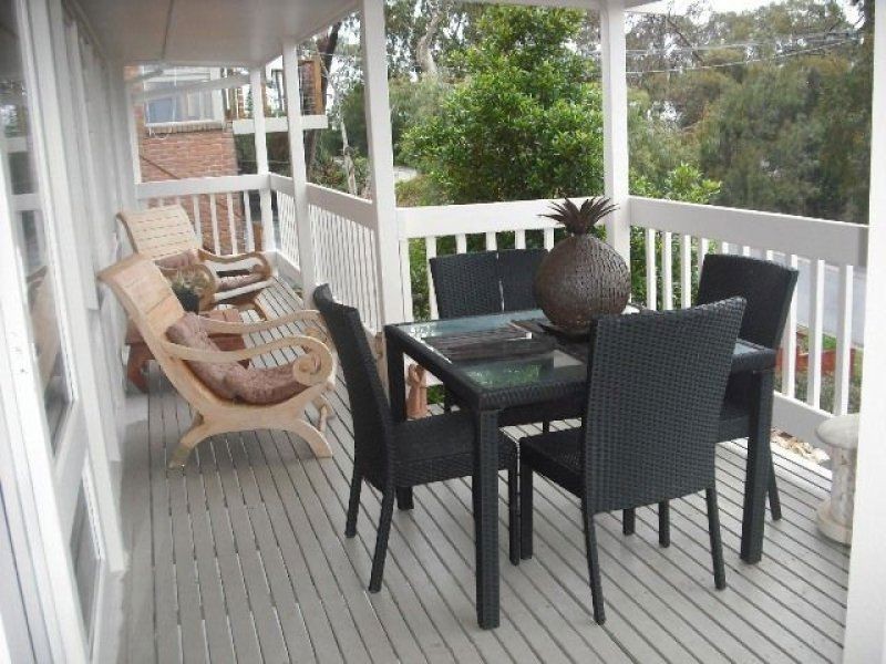 17 Brighton Crescent, Mount Eliza VIC 3930