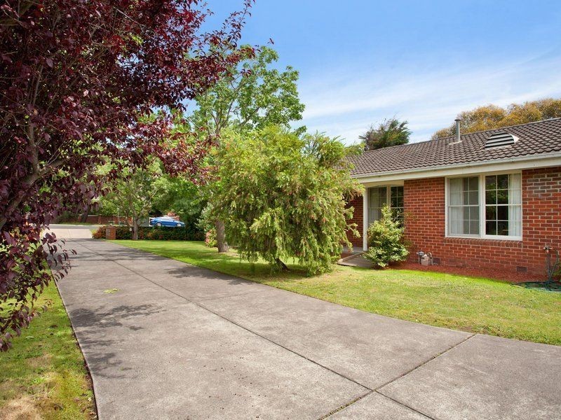 2/121 Mt Eliza Way, Mount Eliza VIC 3930