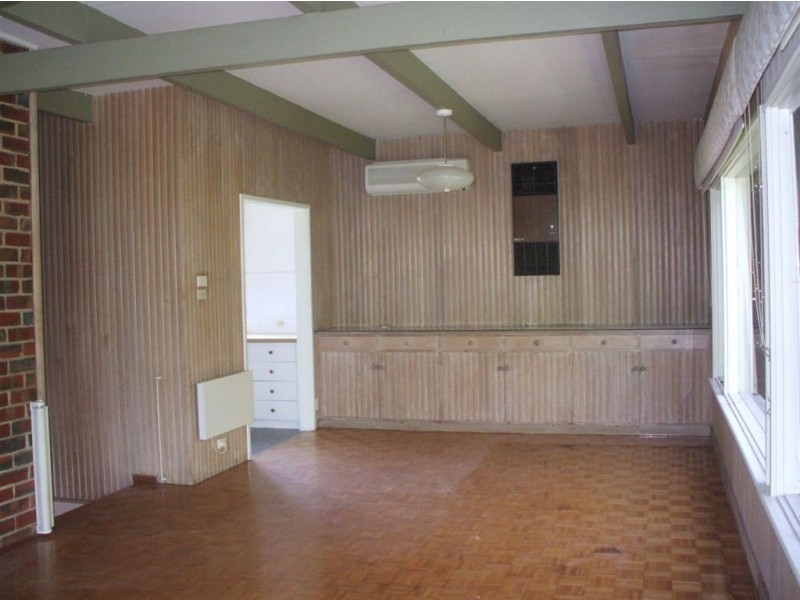 28 Roehampton Crescent, Mount Eliza VIC 3930