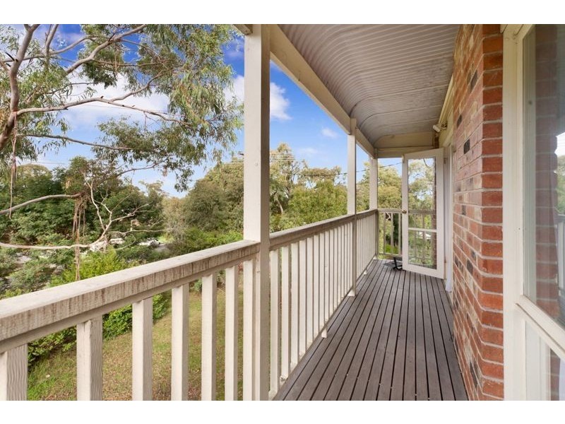 25 Bellevue Crescent, Mount Eliza VIC 3930