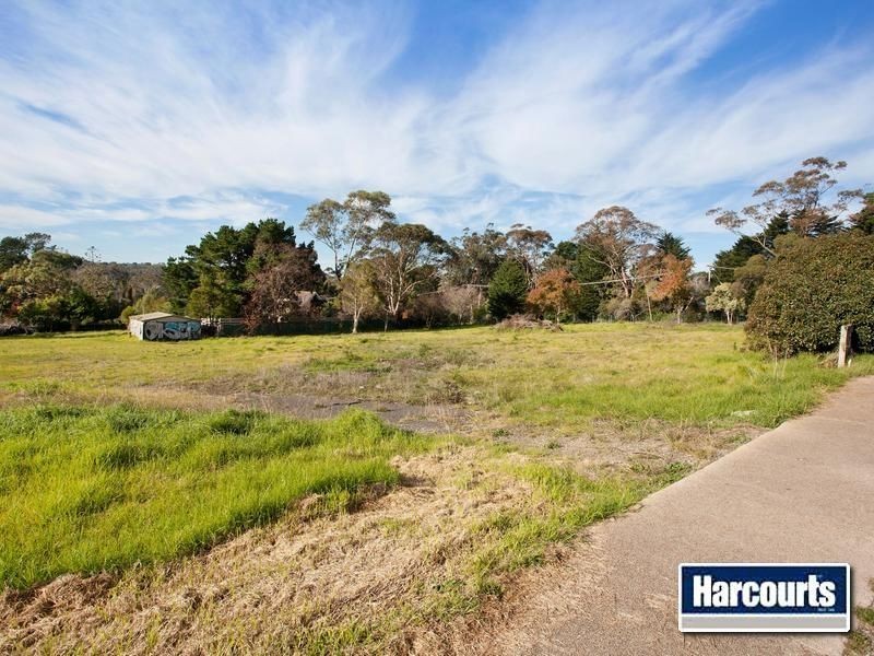 235 Canadian Bay Road, Mount Eliza VIC 3930
