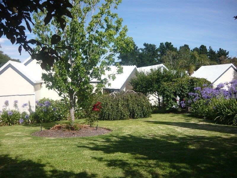 6 Brulu Close, Mount Eliza VIC 3930