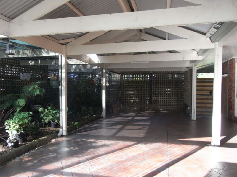 99 Quinns Parade, Mount Eliza VIC 3930