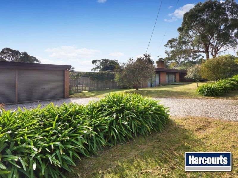 11-13 Mountain View Road, Mount Eliza VIC 3930