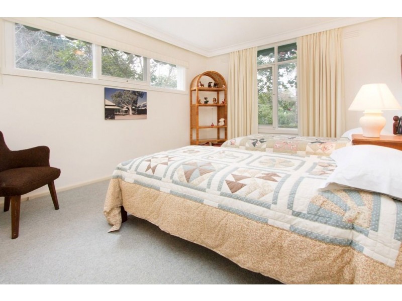 7 Allfrey Court, Mount Eliza VIC 3930
