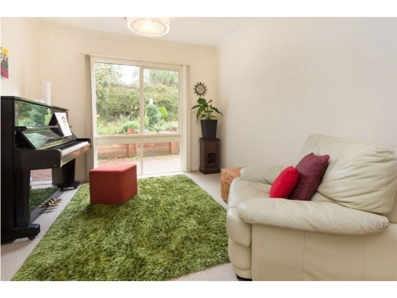 107 Wooralla Drive, Mount Eliza VIC 3930