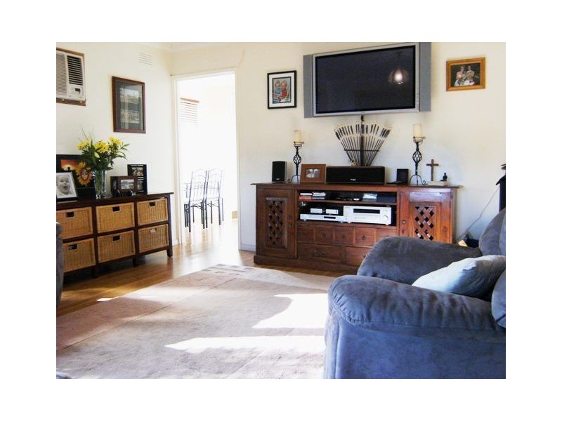 21 Meerlu Ave, Frankston VIC 3199
