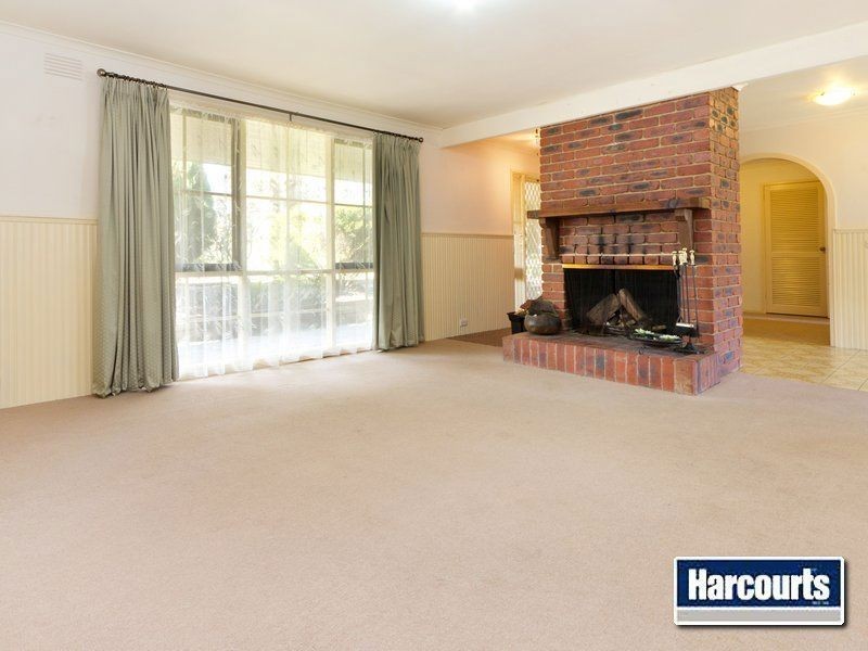 99 Quinns Parade, Mount Eliza VIC 3930