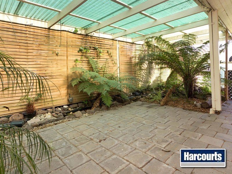 99 Quinns Parade, Mount Eliza VIC 3930