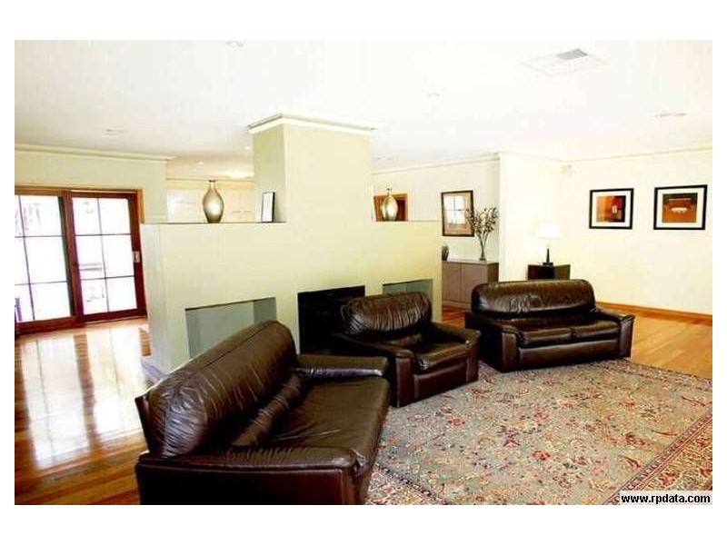 18-20 Claremont Street, Mount Eliza VIC 3930