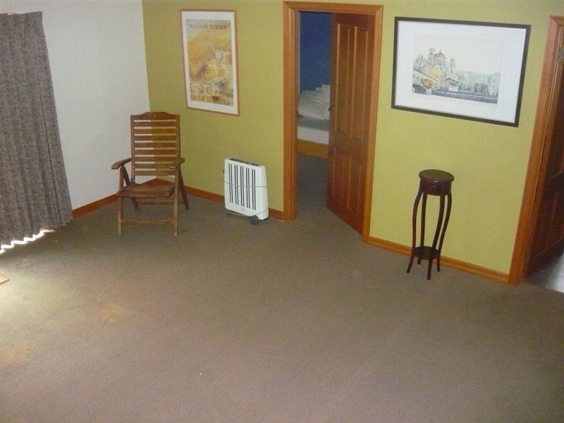 18-20 Claremont Street, Mount Eliza VIC 3930