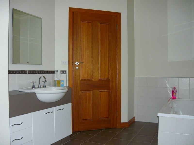 18-20 Claremont Street, Mount Eliza VIC 3930