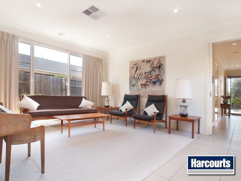6 Leicester Ave, Mount Eliza VIC 3930