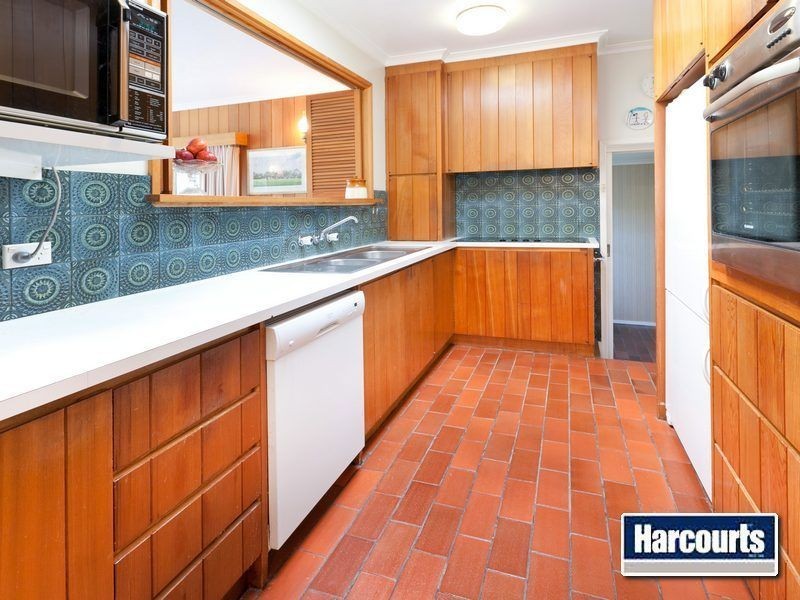 9 Palmerston Crescent, Frankston South VIC 3199