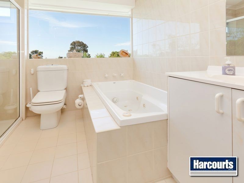 9 Palmerston Crescent, Frankston South VIC 3199