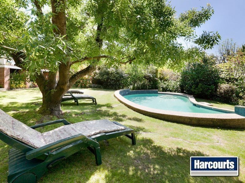 9 Palmerston Crescent, Frankston South VIC 3199