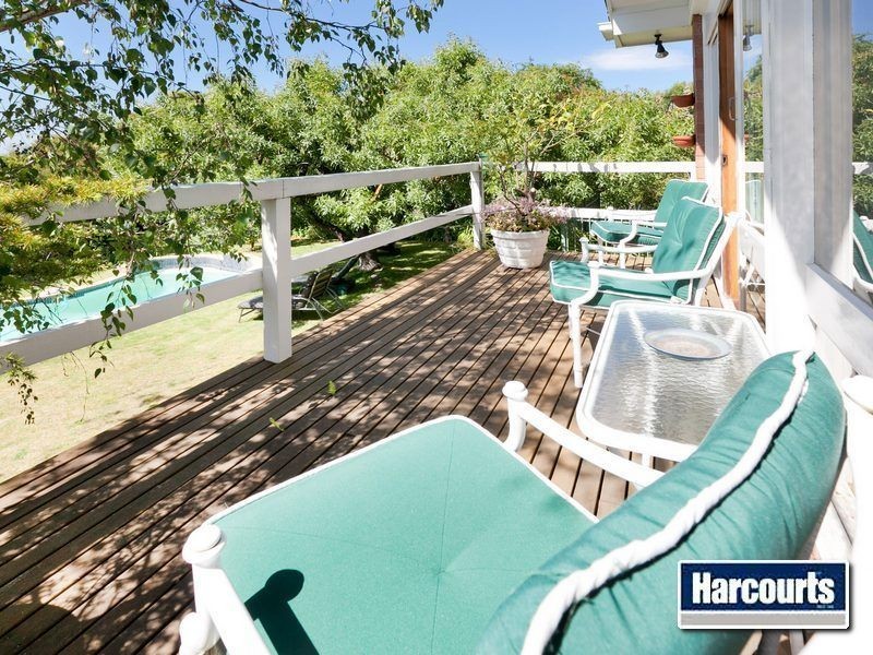 9 Palmerston Crescent, Frankston South VIC 3199