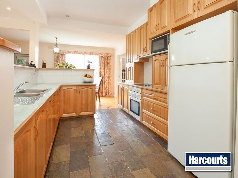 123 Kunyung Road, Mount Eliza VIC 3930