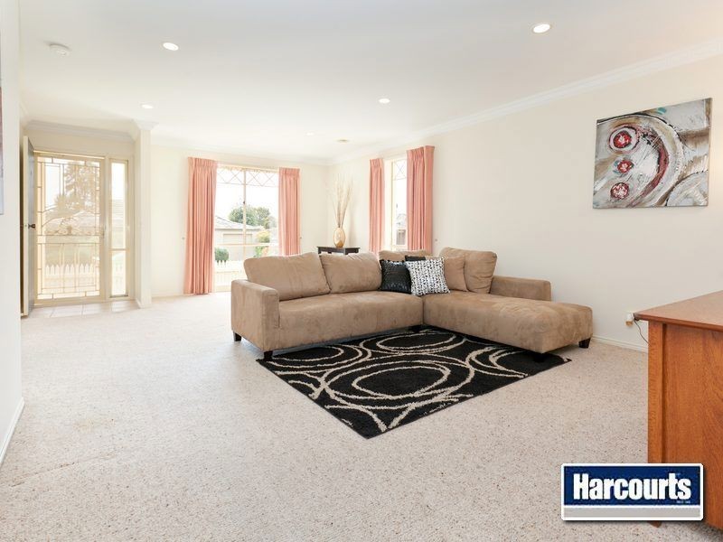 2 Leicester Avenue, Mount Eliza VIC 3930